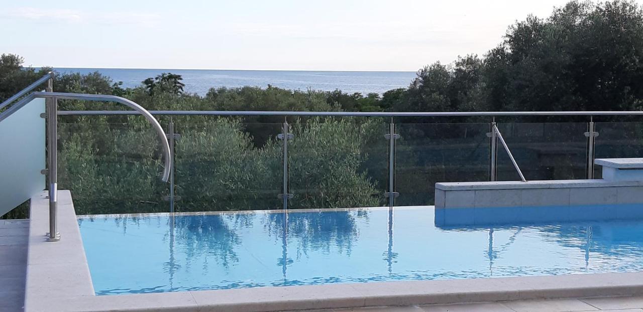 Apartment Istria Zambratija  Eksteriør bilde